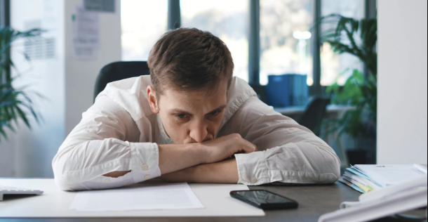 Why Smart People Still Procrastinate (And What Actually Helps)